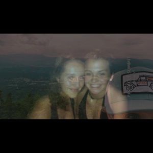 Meet your Posher, Ellie